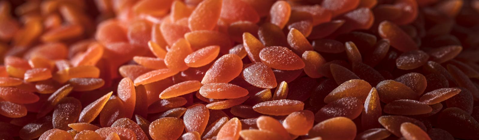 Pepitas de lentilhas vermelhas e cenouras Pepitas de lentilhas vermelhas e cenouras